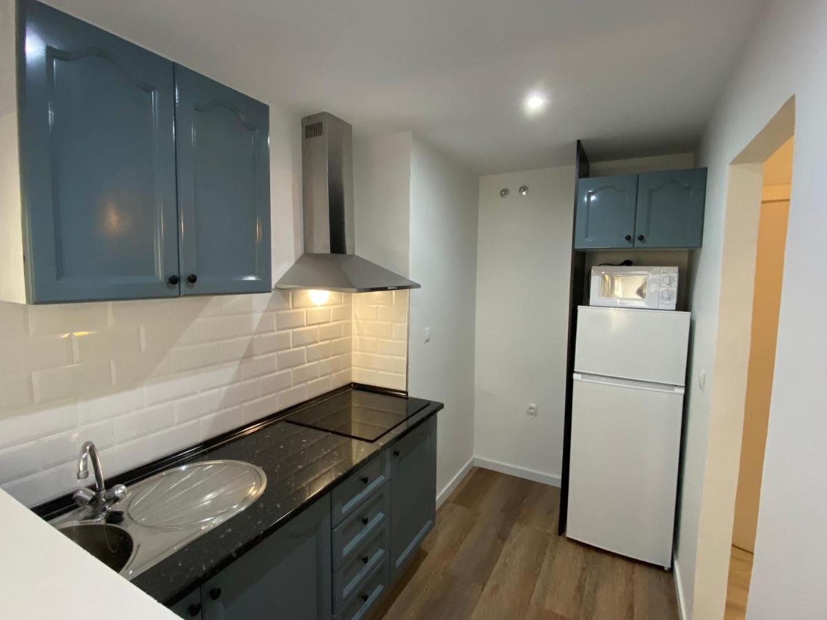 One-Bedroom Apartment Sea View