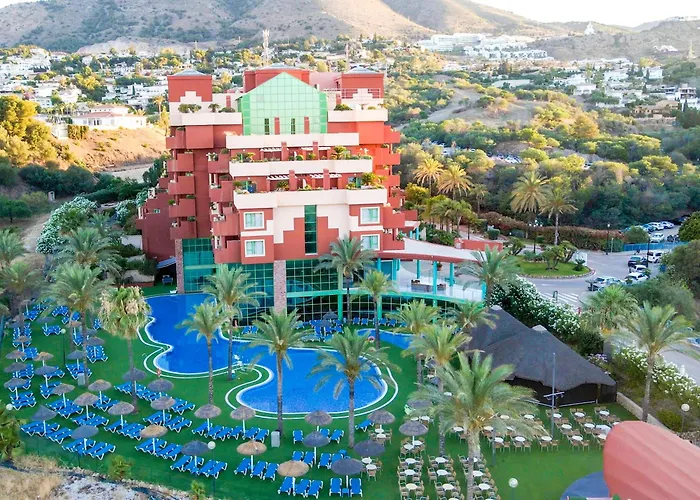 Holiday World Resort